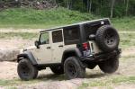 Jeep Wrangler Hemi AEV 2011 года